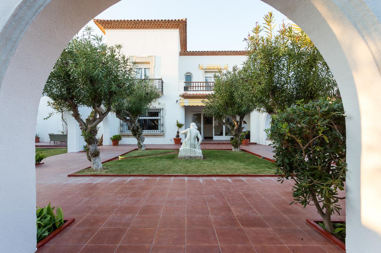 Villa Alicia Sitges Esterno foto