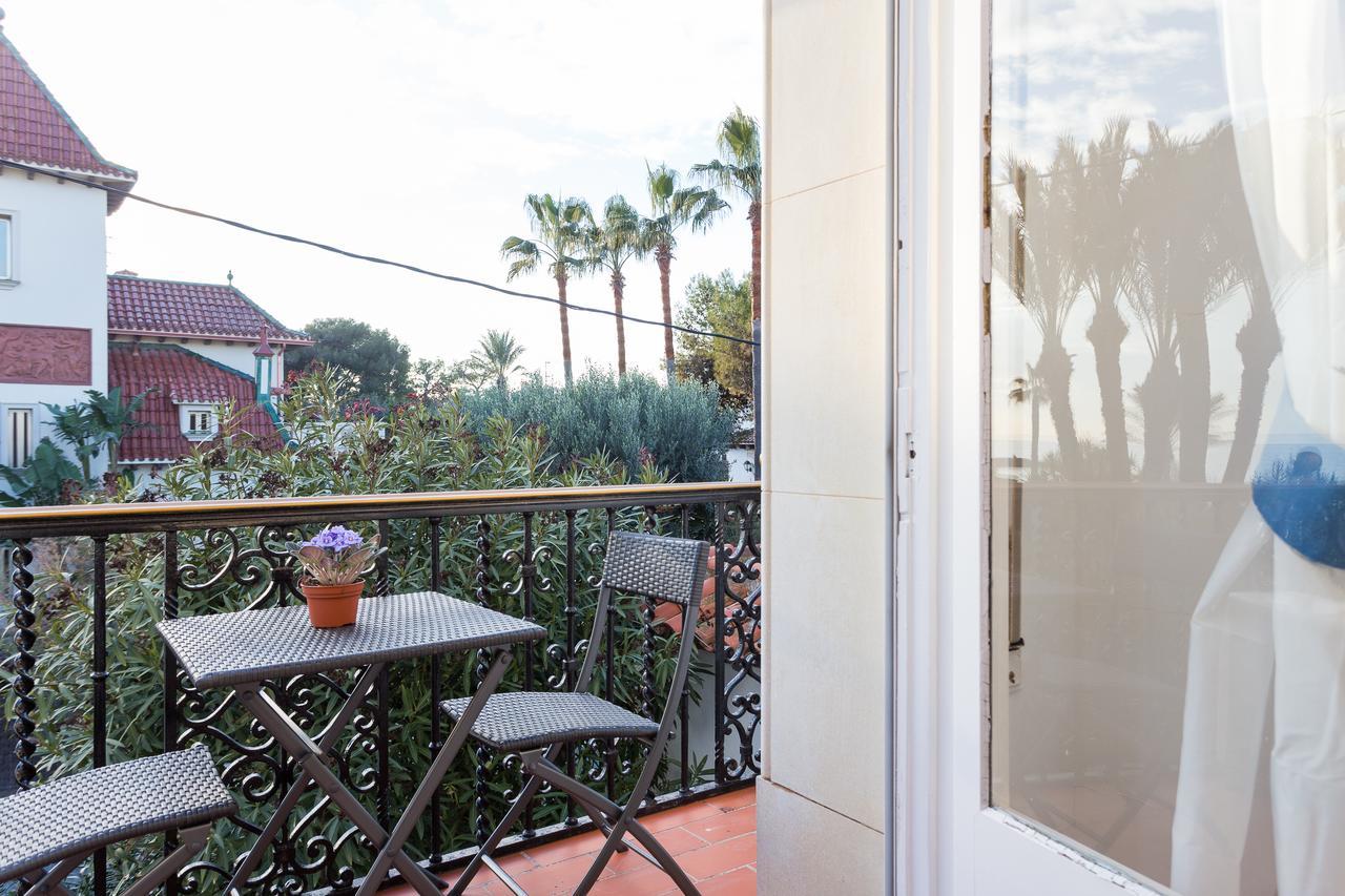 Villa Alicia Sitges Esterno foto