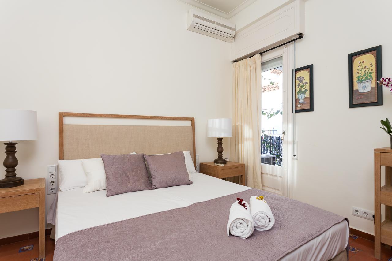 Villa Alicia Sitges Esterno foto