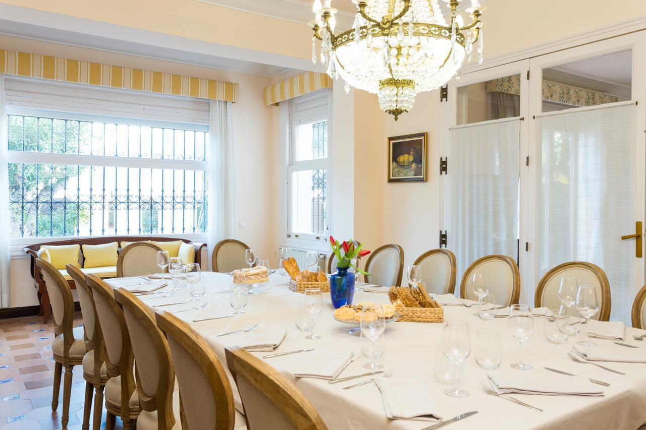Villa Alicia Sitges Esterno foto