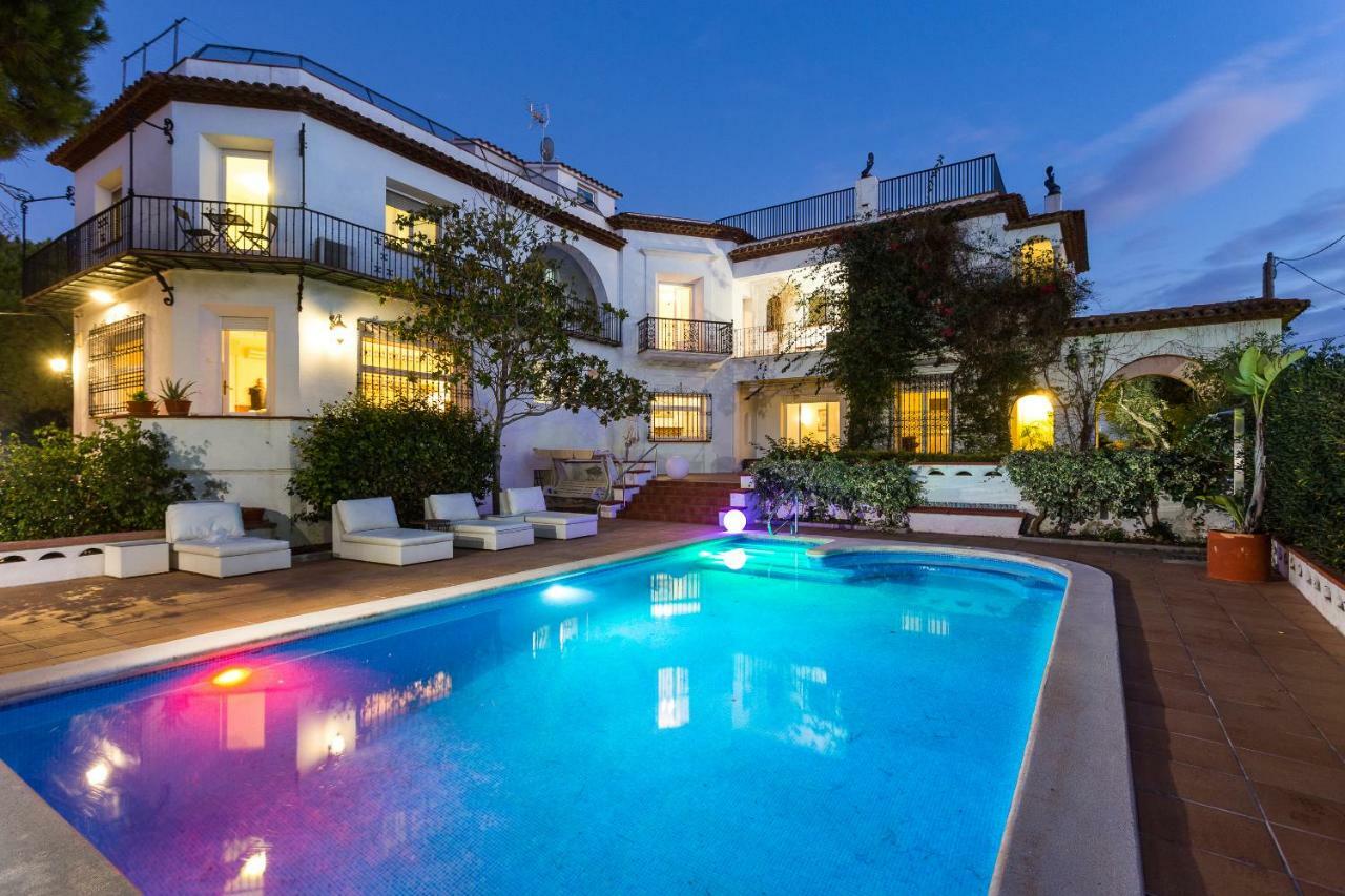 Villa Alicia Sitges Esterno foto
