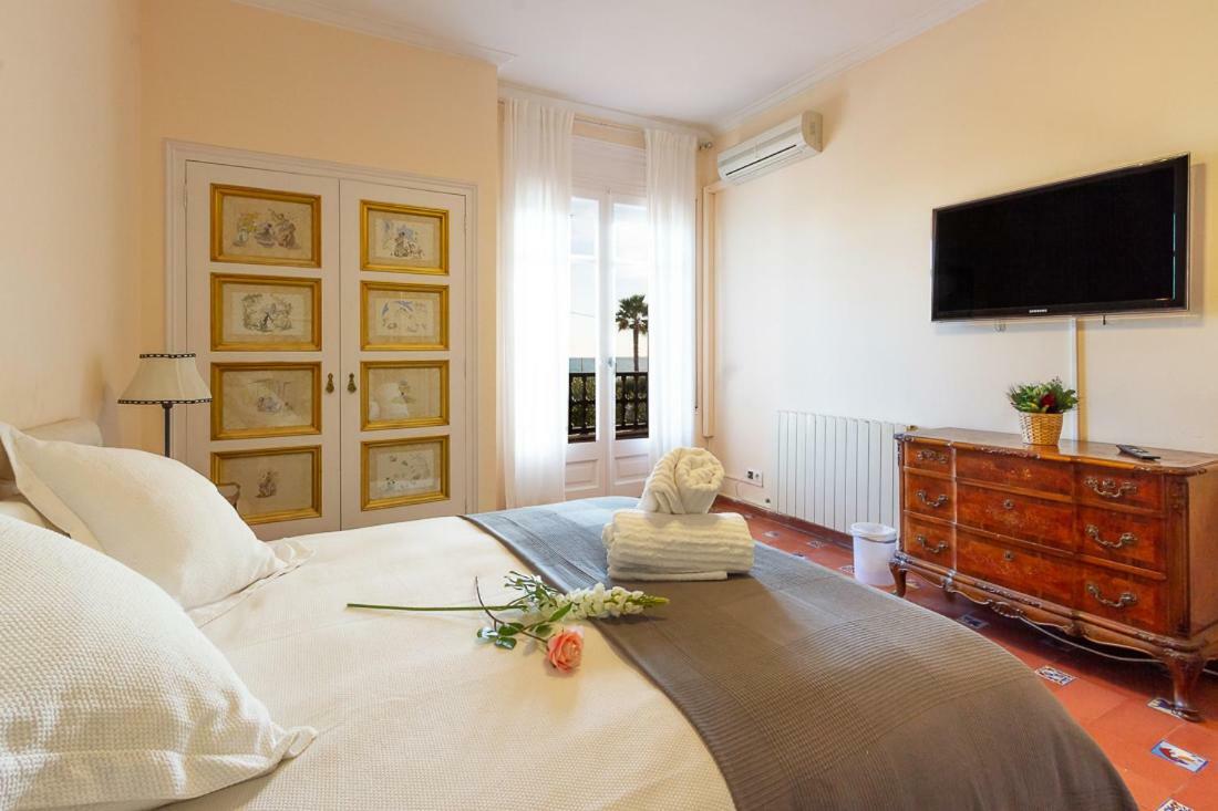 Villa Alicia Sitges Esterno foto